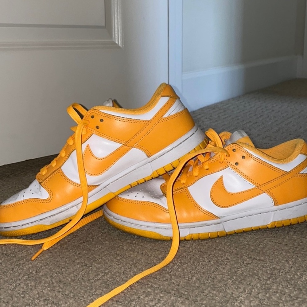 women’s nike air dunk lows laser orange